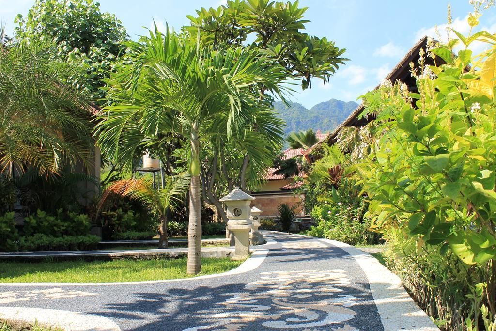Mans Cottages & Spa Pemuteran Esterno foto