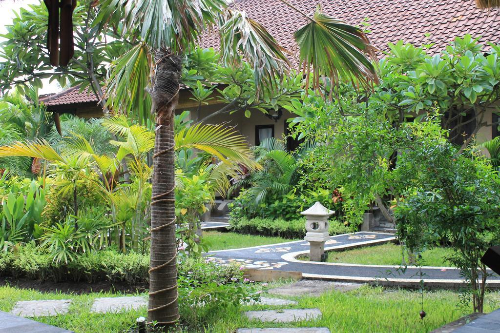 Mans Cottages & Spa Pemuteran Esterno foto