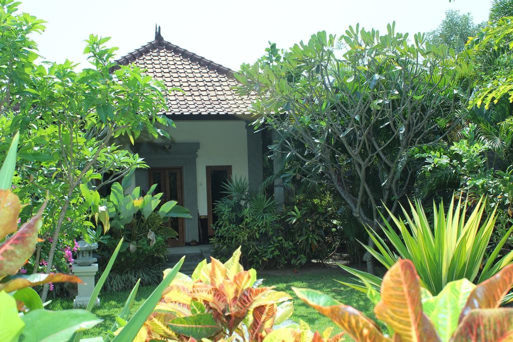 Mans Cottages & Spa Pemuteran Esterno foto