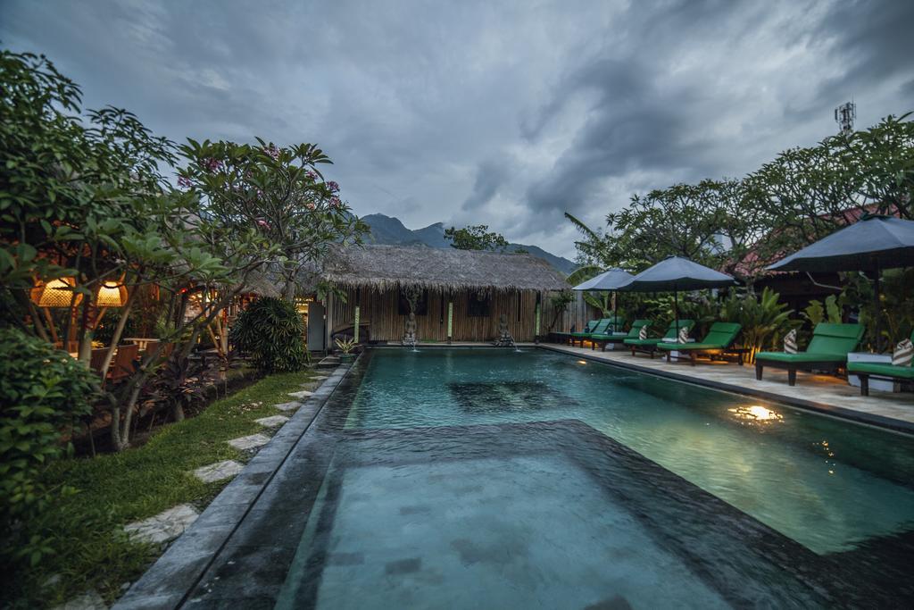 Mans Cottages & Spa Pemuteran Esterno foto