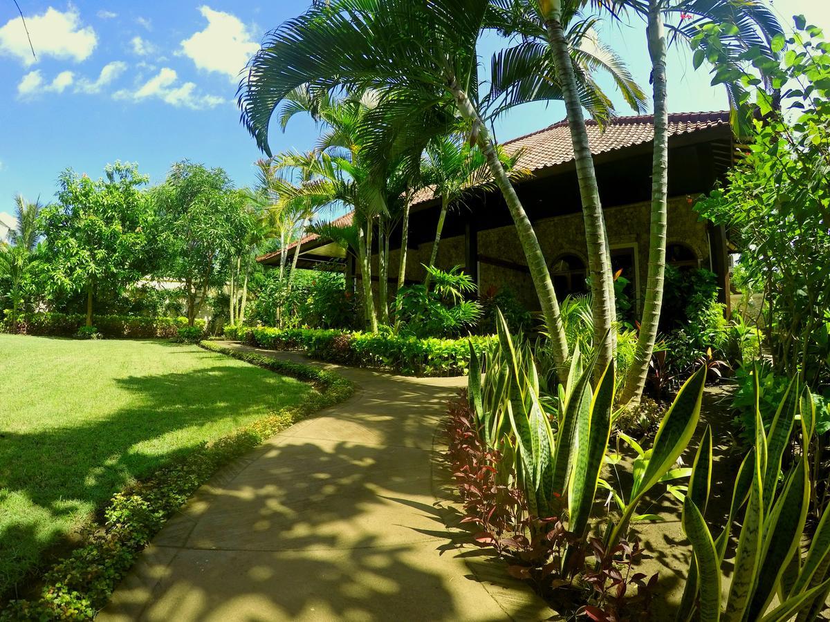 Mans Cottages & Spa Pemuteran Esterno foto